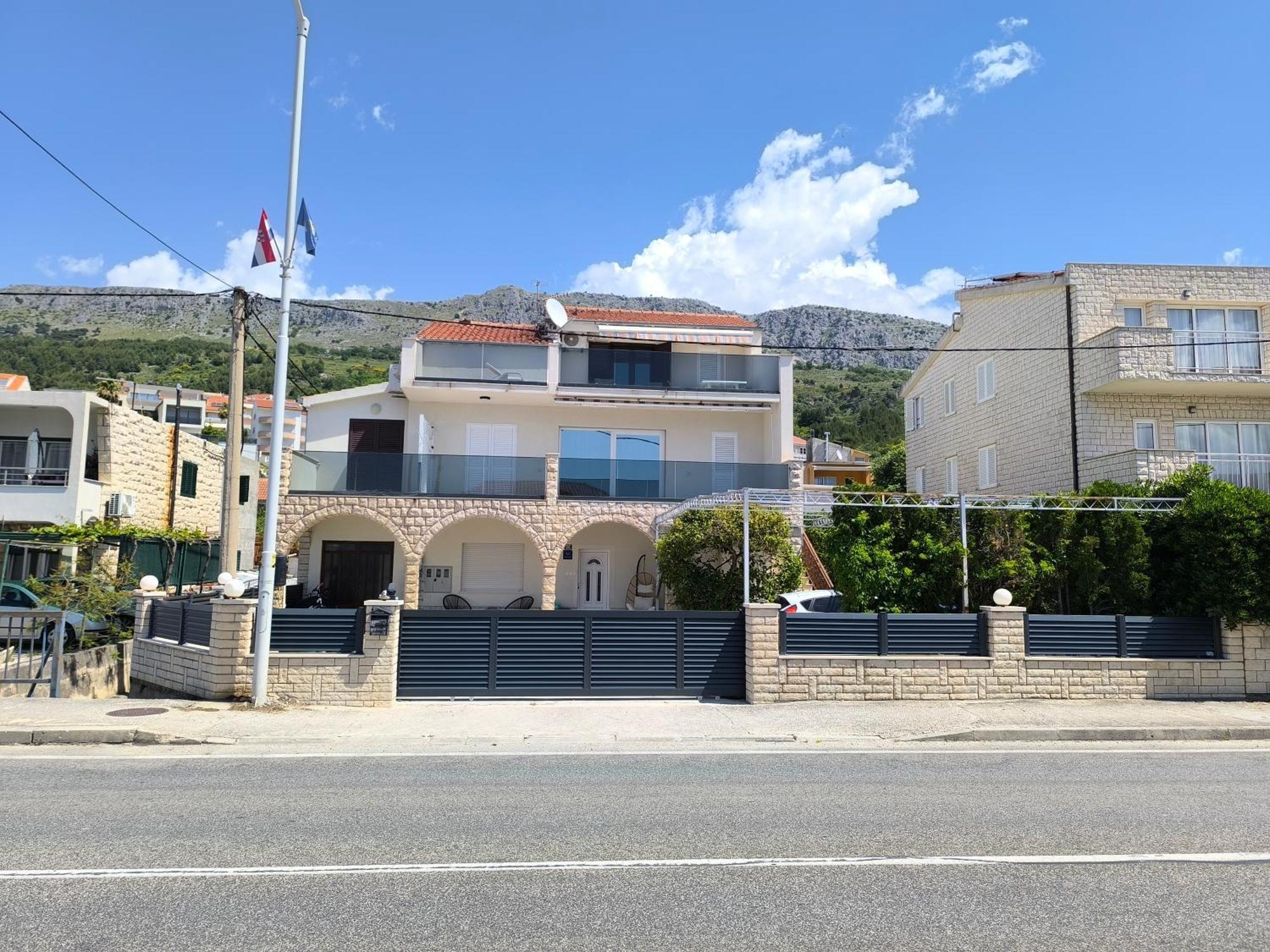 פודסטראנה Apartments Villa Tanja מראה חיצוני תמונה