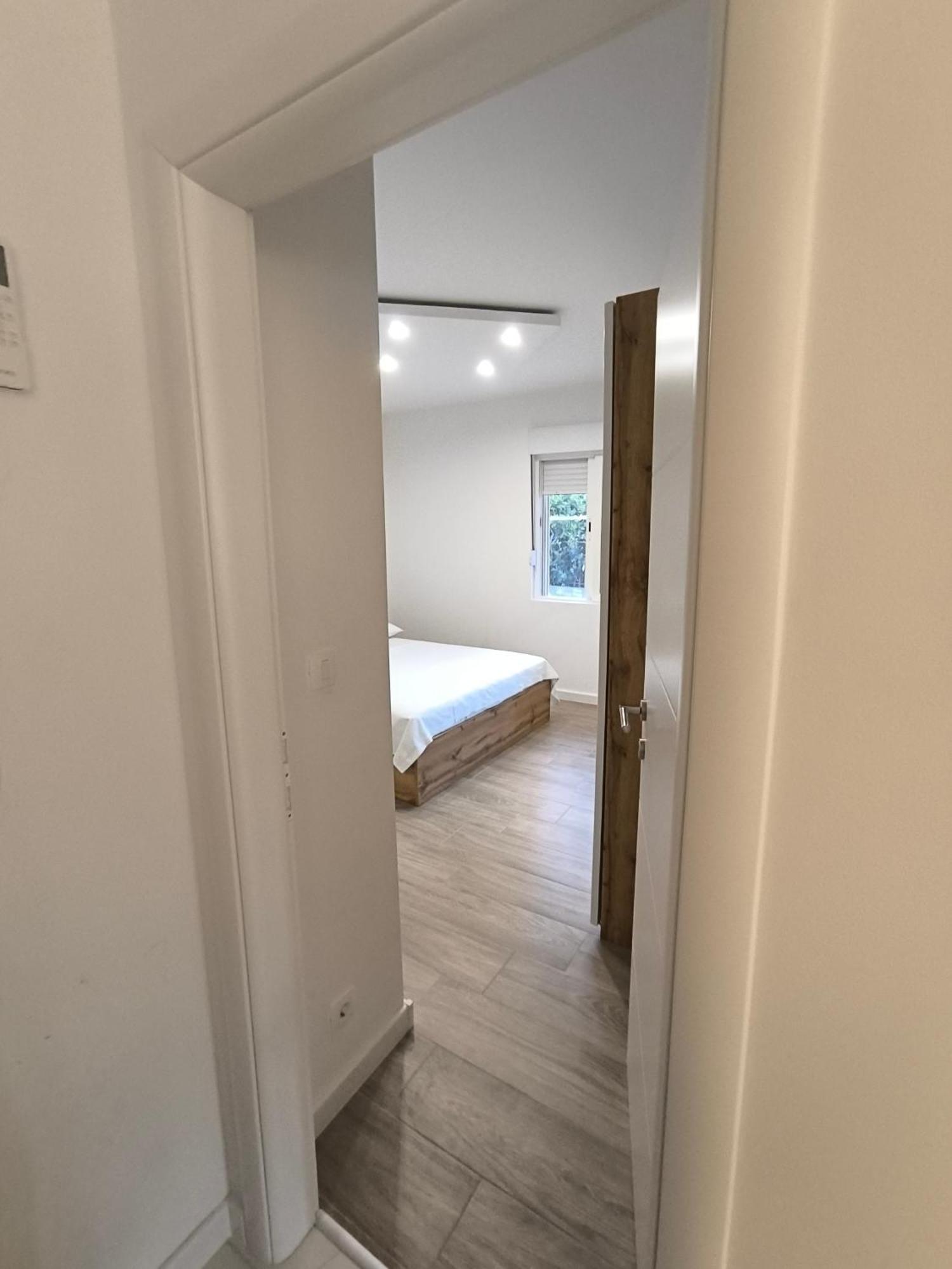 פודסטראנה Apartments Villa Tanja מראה חיצוני תמונה
