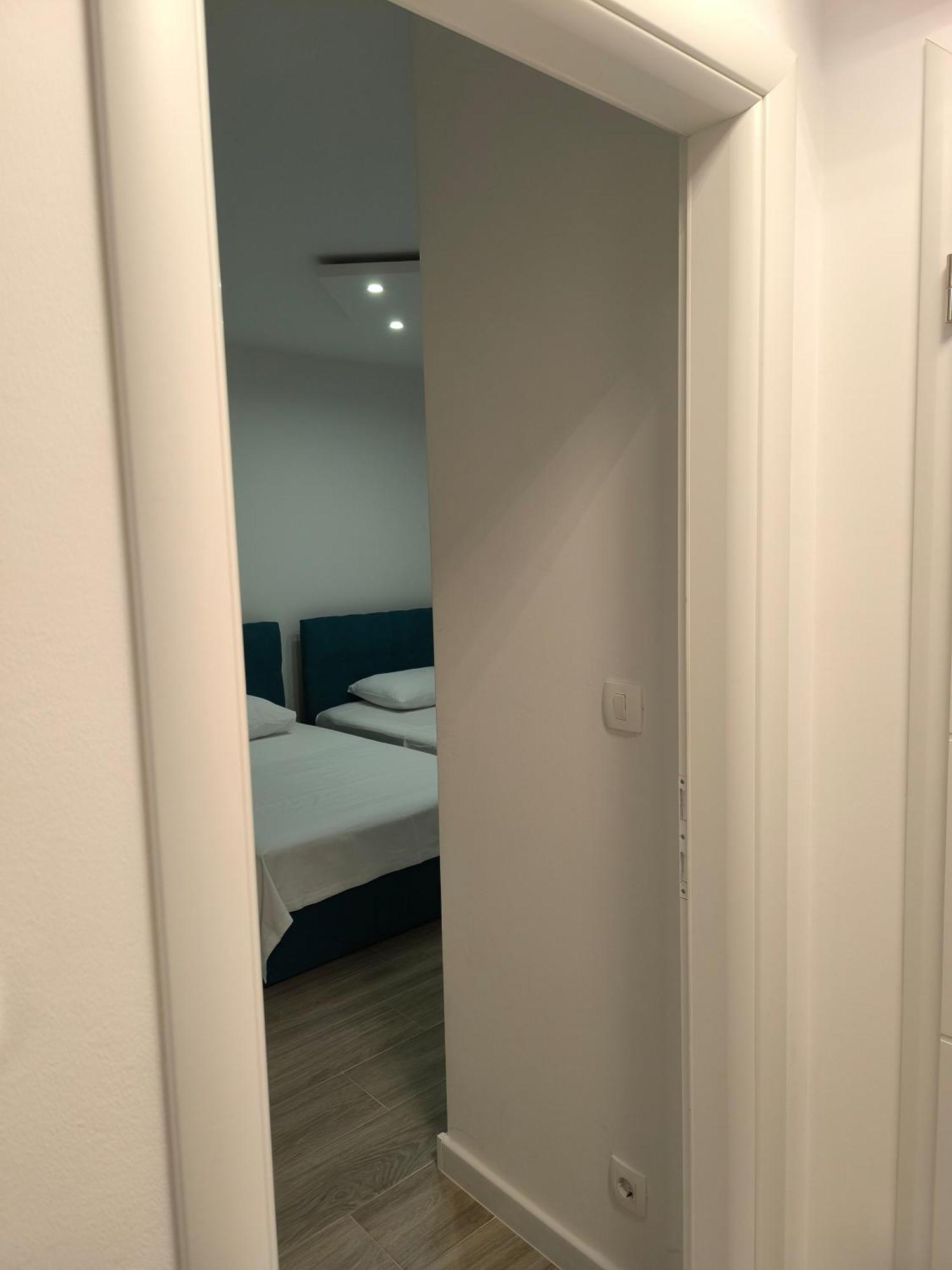 פודסטראנה Apartments Villa Tanja מראה חיצוני תמונה